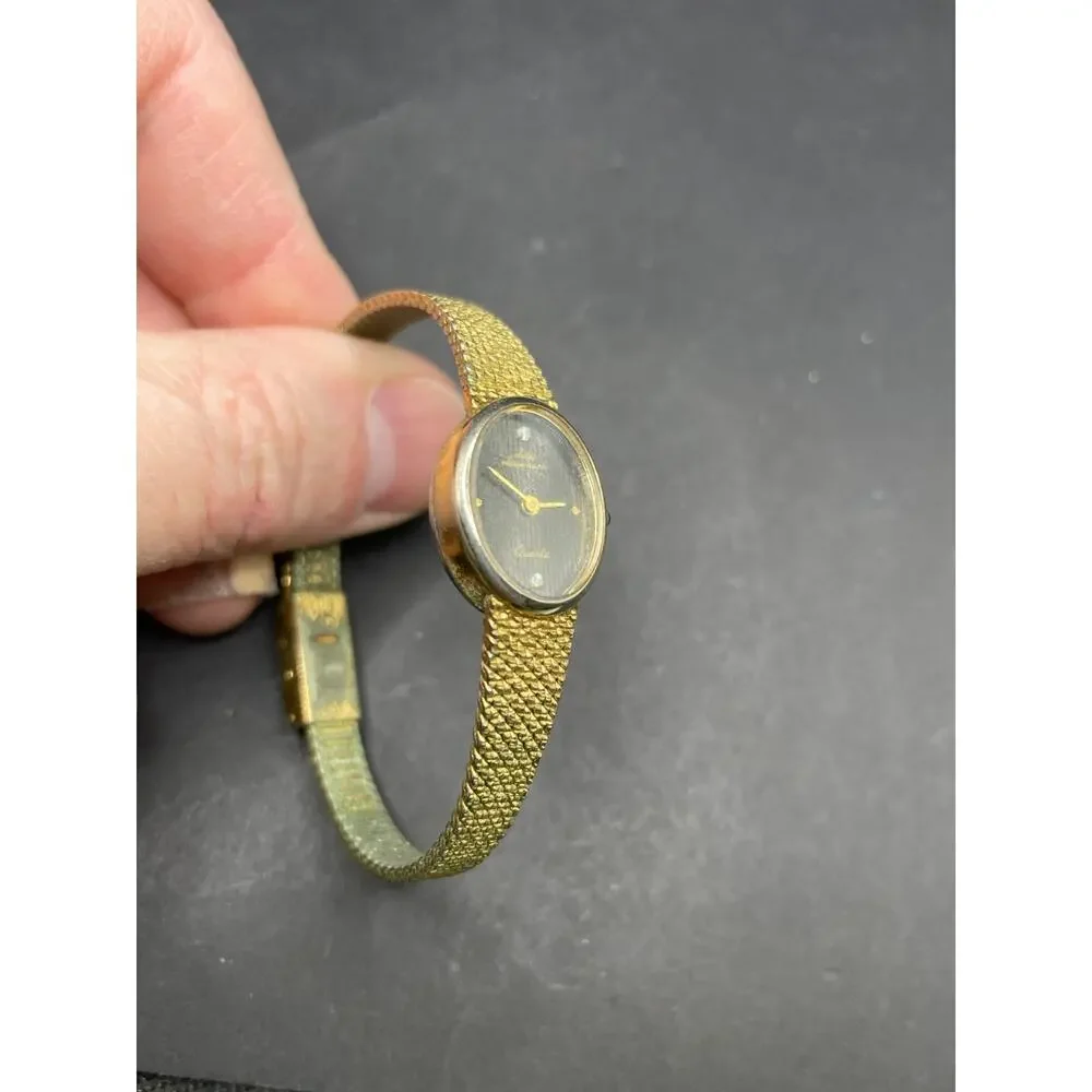 Vintage Jules Jurgensen Quartz Diamond Oval Gold Tone Ladies Watch 4461